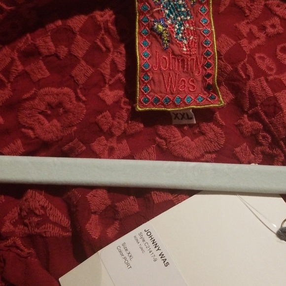 Johnny was RONA TUNIC - Picture 2 of 6